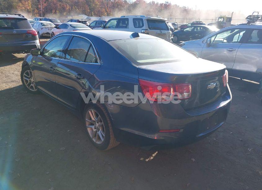 Photo 3 of 2013 Chevrolet Malibu 1LT (VIN 1G11C5SA9DF140025)