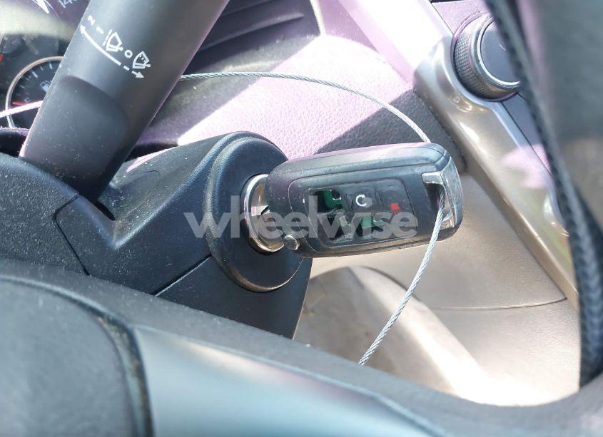 Photo 11 of 2013 Chevrolet Malibu 1LT (VIN 1G11C5SA9DF155947)