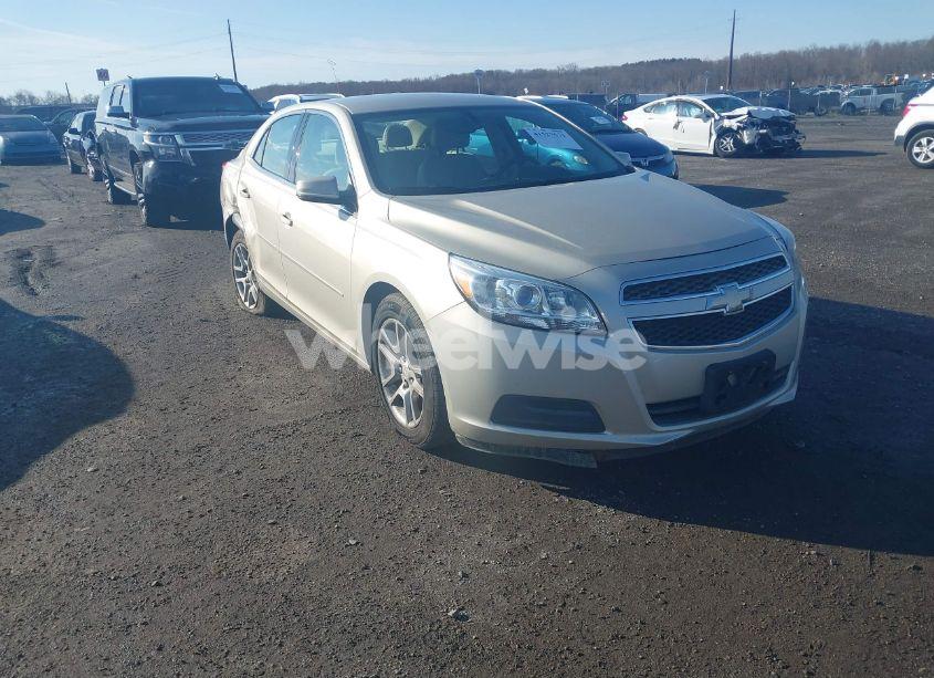 2013 Chevrolet Malibu 1LT (VIN 1G11C5SA9DF197390) main photo
