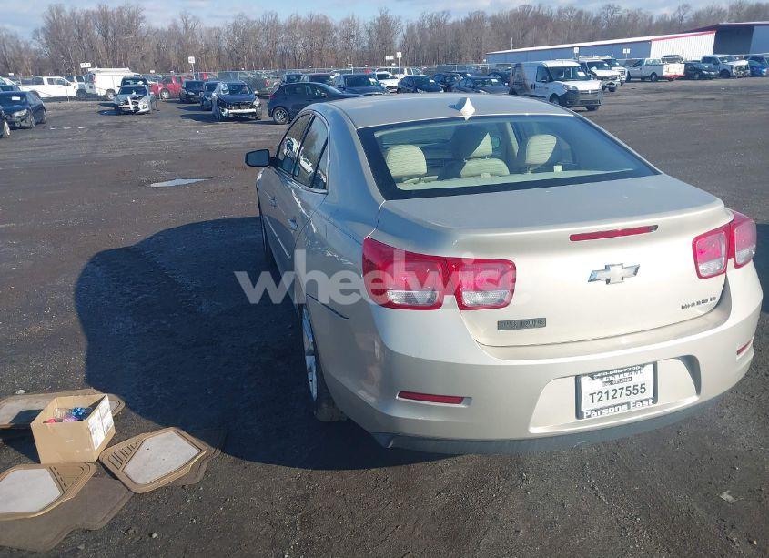 Photo 3 of 2013 Chevrolet Malibu 1LT (VIN 1G11C5SA9DF197390)