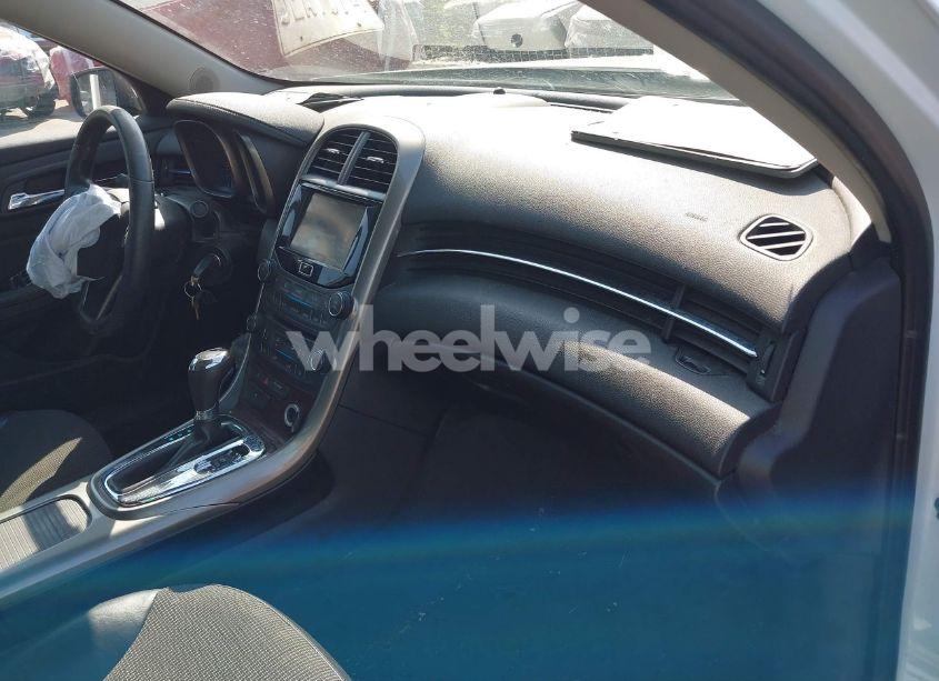 Photo 5 of 2013 Chevrolet Malibu 1LT (VIN 1G11C5SA9DF226743)