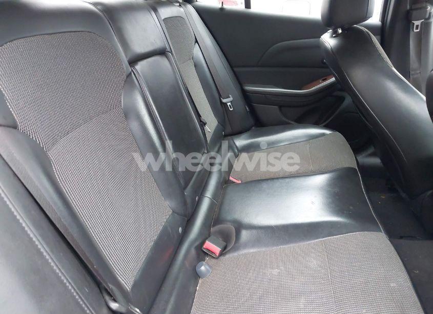 Photo 8 of 2013 Chevrolet Malibu 1LT (VIN 1G11C5SA9DF355839)