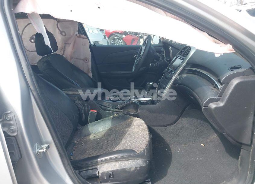 Photo 5 of 2016 Chevrolet Malibu LIMITED LT (VIN 1G11C5SA9GF104114)