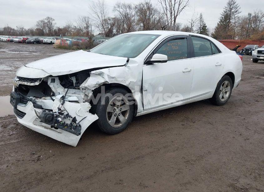 Photo 2 of 2016 Chevrolet Malibu LIMITED LT (VIN 1G11C5SA9GF105683)
