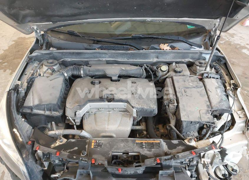 Photo 10 of 2016 Chevrolet Malibu LIMITED LT (VIN 1G11C5SA9GF122287)