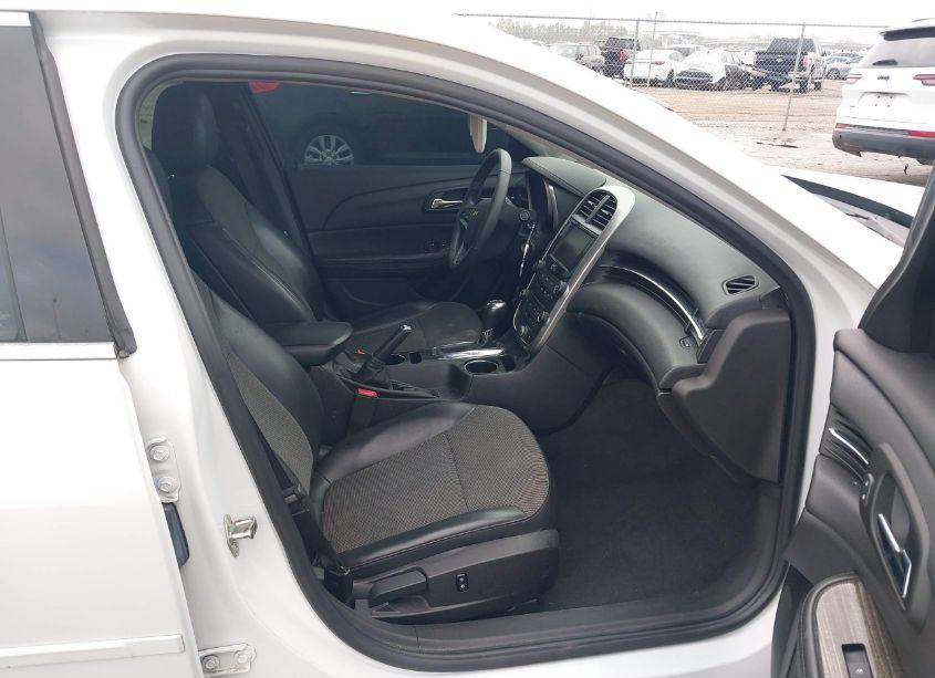 Photo 5 of 2016 Chevrolet Malibu LIMITED LT (VIN 1G11C5SA9GF123424)