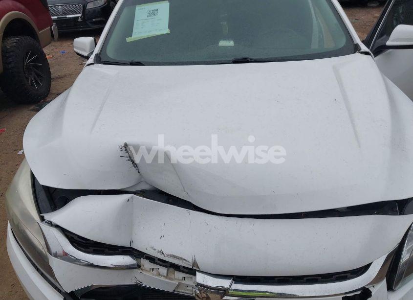 Photo 10 of 2016 Chevrolet Malibu LIMITED LT (VIN 1G11C5SA9GU156869)