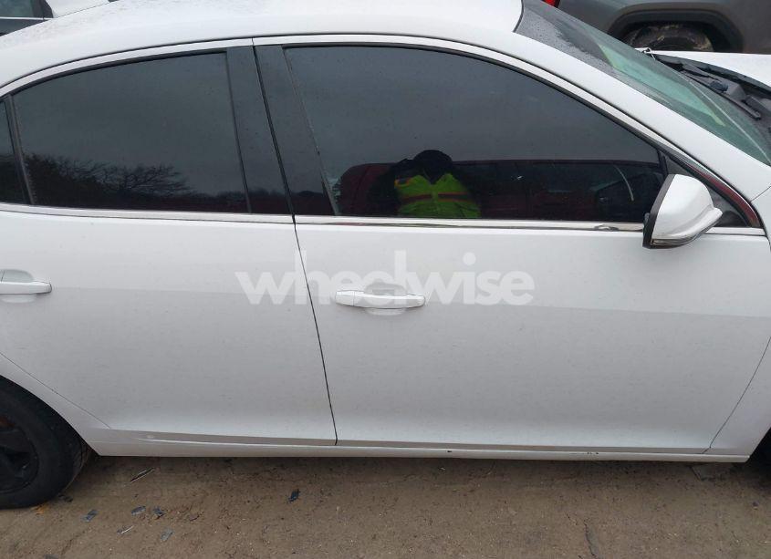 Photo 13 of 2016 Chevrolet Malibu LIMITED LT (VIN 1G11C5SA9GU156869)