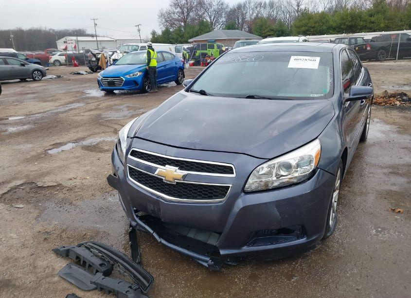 Photo 2 of 2013 Chevrolet Malibu 1LT (VIN 1G11C5SAXDF154080)