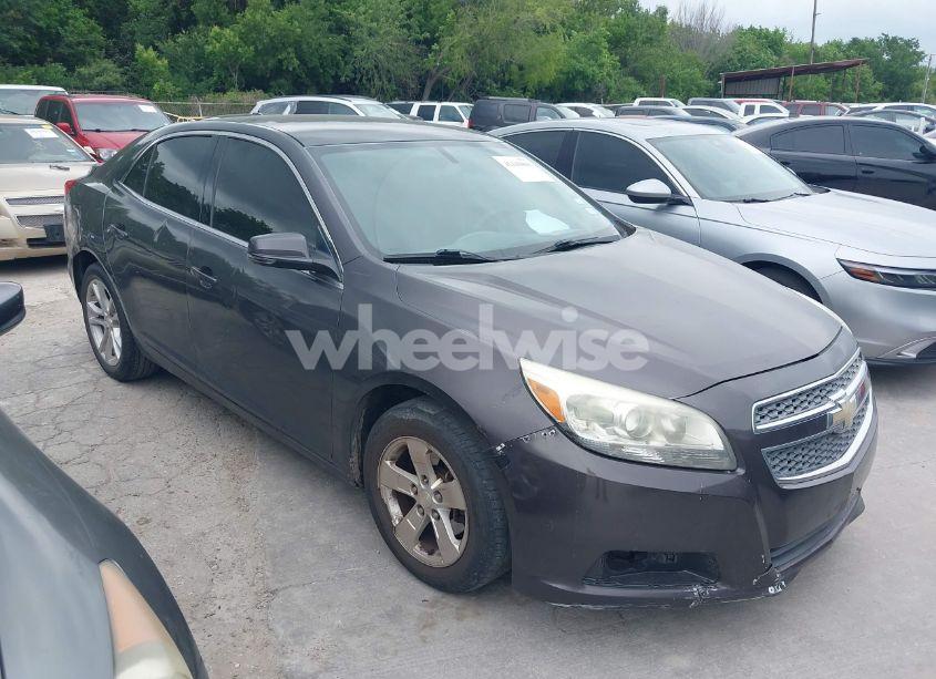 2013 Chevrolet Malibu 1LT (VIN 1G11C5SAXDF186818) main photo