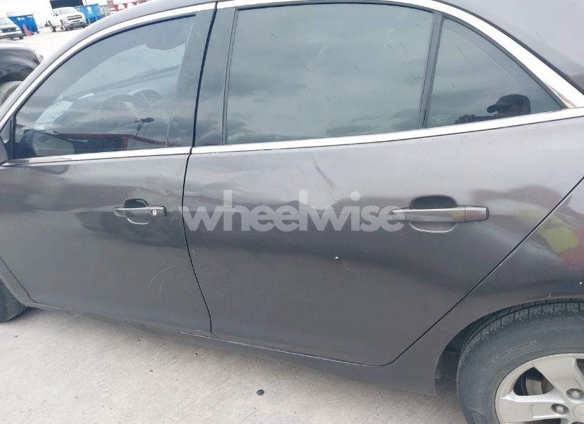 Photo 12 of 2013 Chevrolet Malibu 1LT (VIN 1G11C5SAXDF186818)