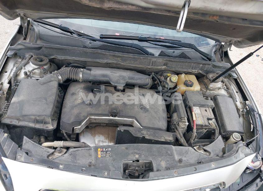 Photo 10 of 2013 Chevrolet Malibu 1LT (VIN 1G11C5SAXDF321912)