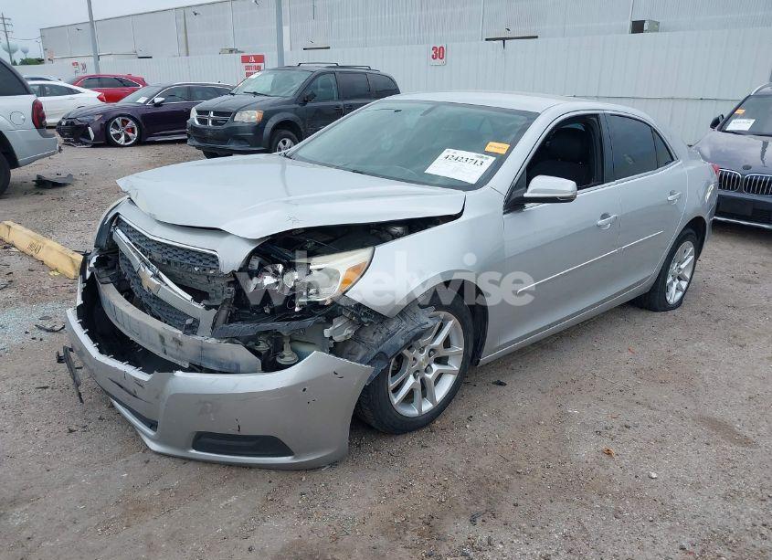 Photo 2 of 2013 Chevrolet Malibu 1LT (VIN 1G11C5SAXDF321912)