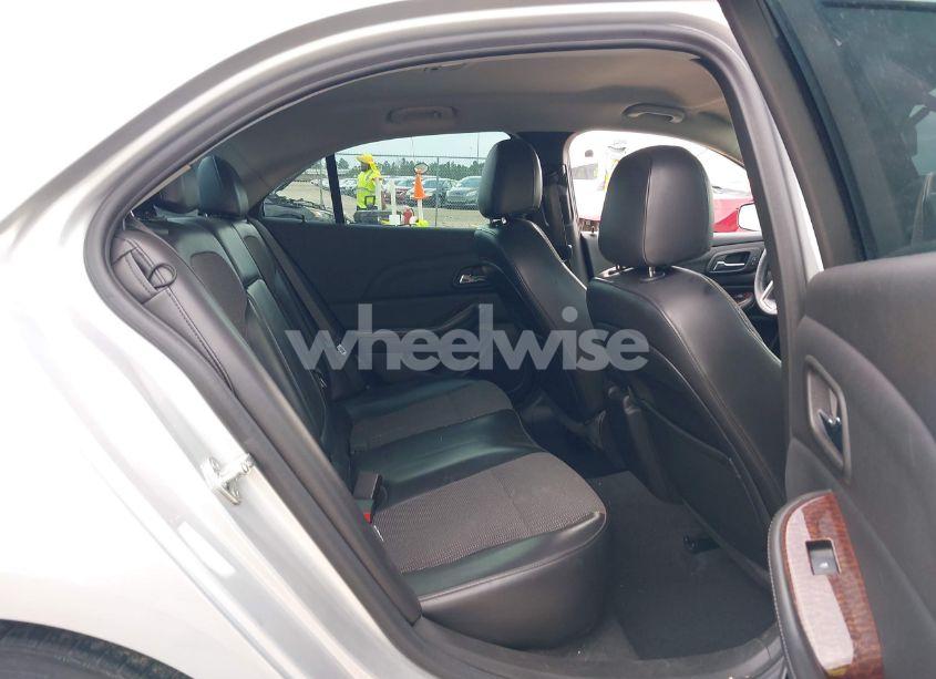 Photo 8 of 2013 Chevrolet Malibu 1LT (VIN 1G11C5SAXDF321912)
