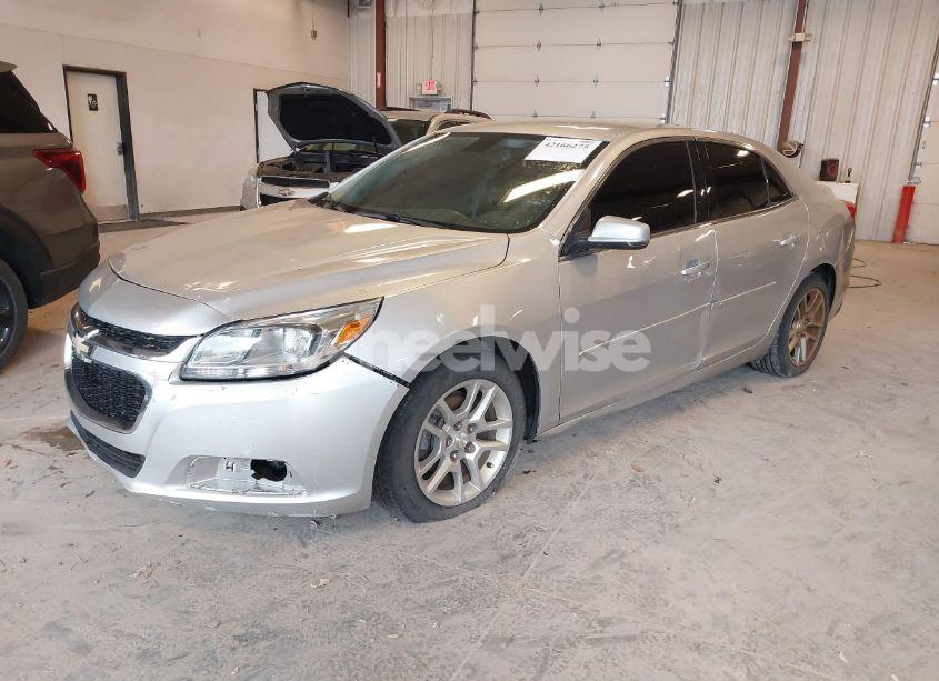 Photo 2 of 2016 Chevrolet Malibu LIMITED LT (VIN 1G11C5SAXGF108401)