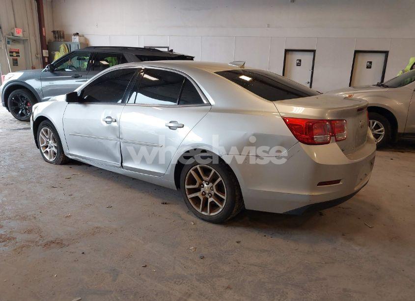 Photo 3 of 2016 Chevrolet Malibu LIMITED LT (VIN 1G11C5SAXGF108401)