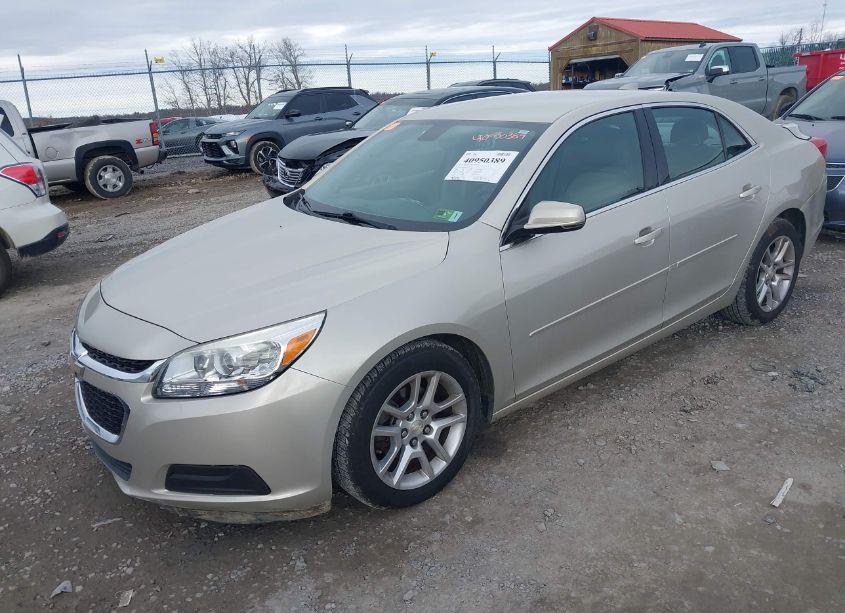 Photo 2 of 2016 Chevrolet Malibu LIMITED LT (VIN 1G11C5SAXGF122721)