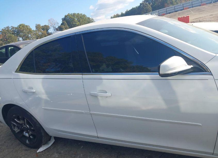 Photo 13 of 2016 Chevrolet Malibu LIMITED LT (VIN 1G11C5SAXGF129944)