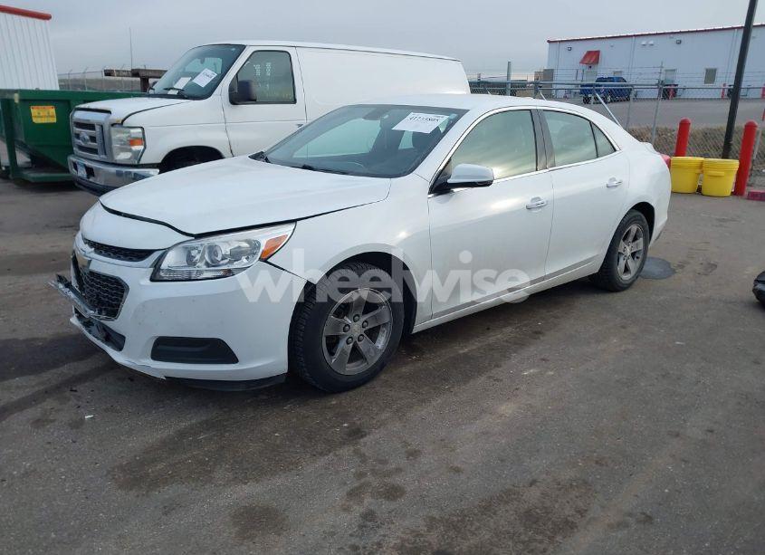 Photo 2 of 2016 Chevrolet Malibu LIMITED LT (VIN 1G11C5SAXGF142760)