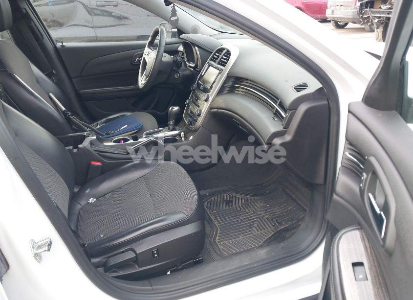 Photo 5 of 2016 Chevrolet Malibu LIMITED LT (VIN 1G11C5SAXGF142760)