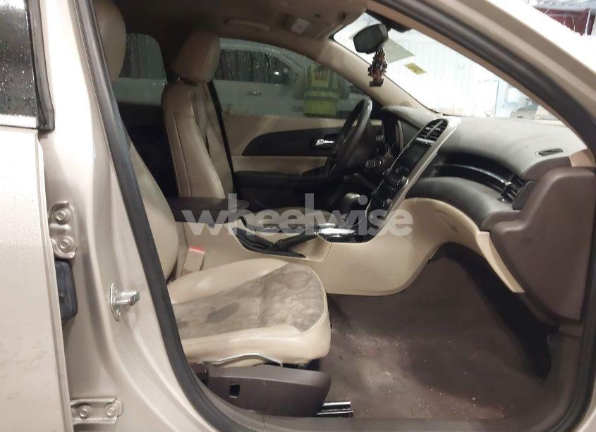 Photo 5 of 2016 Chevrolet Malibu LIMITED LT (VIN 1G11C5SAXGF156559)