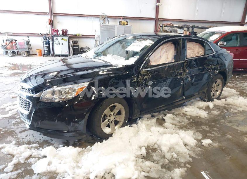 Photo 2 of 2016 Chevrolet Malibu LIMITED LT (VIN 1G11C5SAXGU104893)