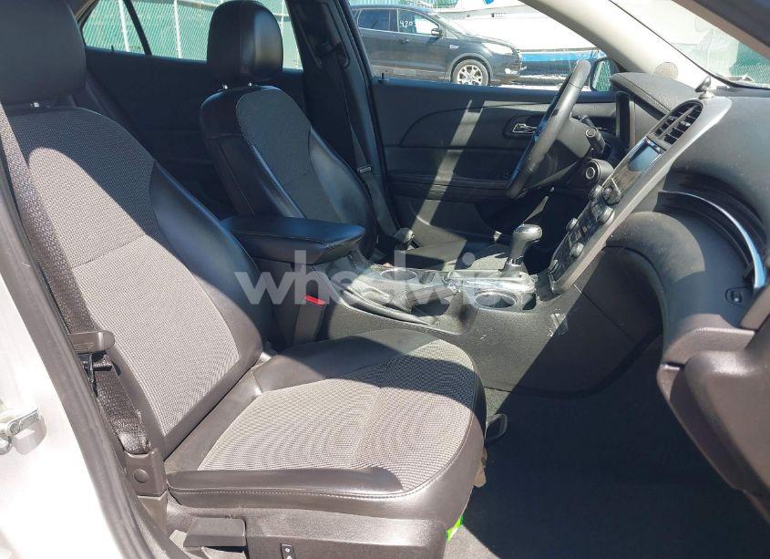 Photo 5 of 2016 Chevrolet Malibu LIMITED LT (VIN 1G11C5SAXGU146321)