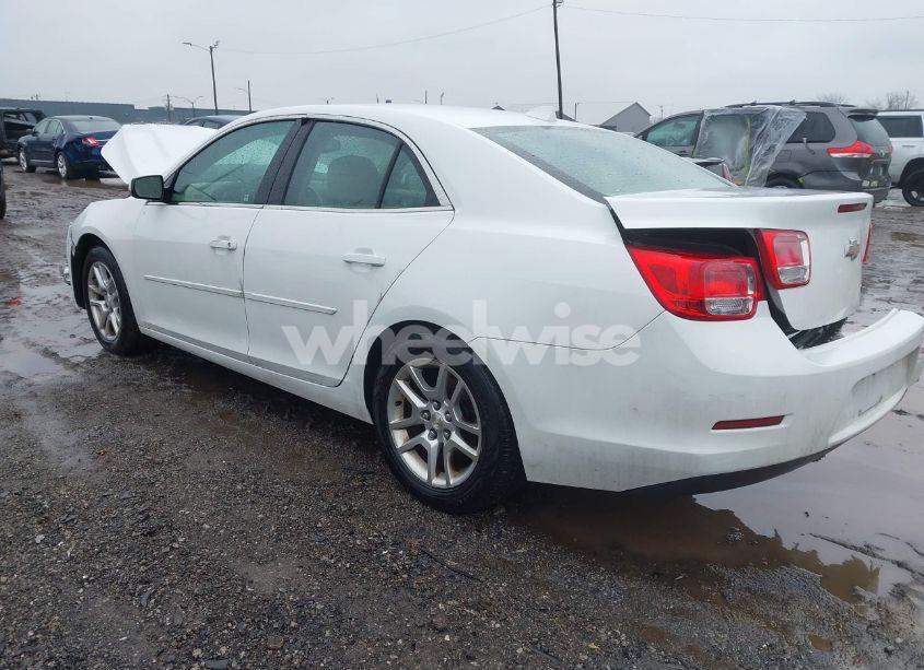 Photo 3 of 2014 Chevrolet Malibu 1LT (VIN 1G11C5SL0EF118935)