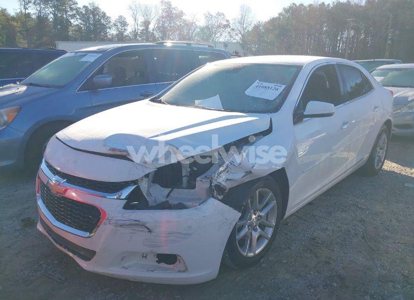 Photo 2 of 2014 Chevrolet Malibu 1LT (VIN 1G11C5SL0EF151658)