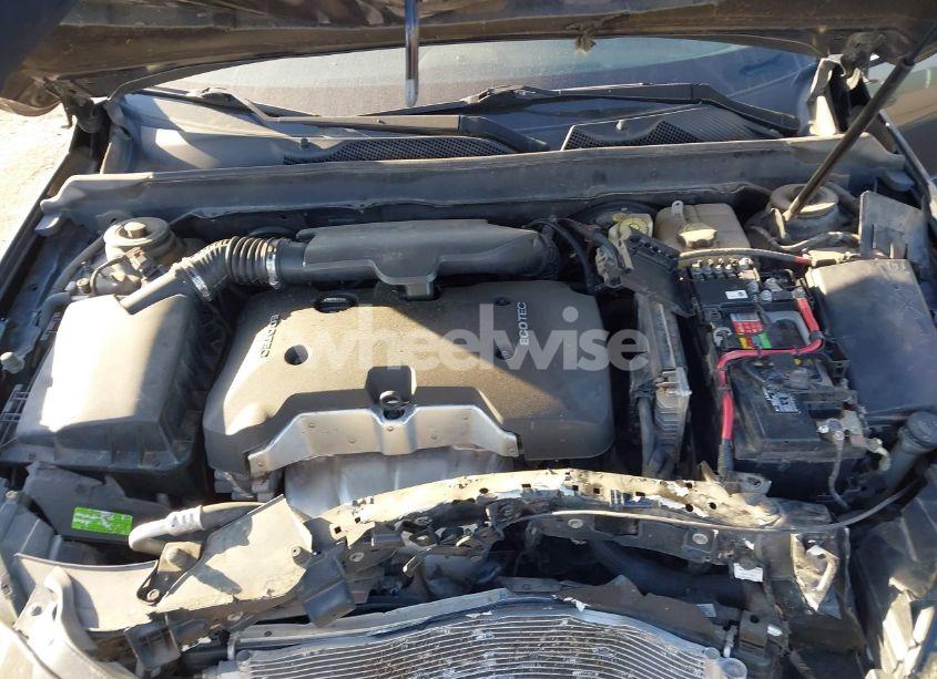 Photo 10 of 2014 Chevrolet Malibu 1LT (VIN 1G11C5SL0EF184384)