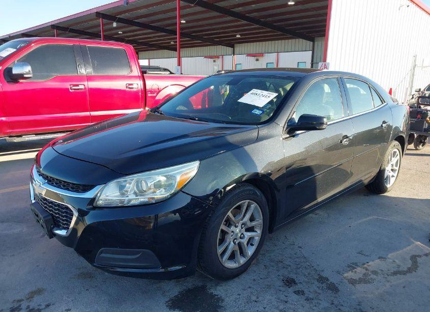 Photo 2 of 2014 Chevrolet Malibu 1LT (VIN 1G11C5SL0EF242302)