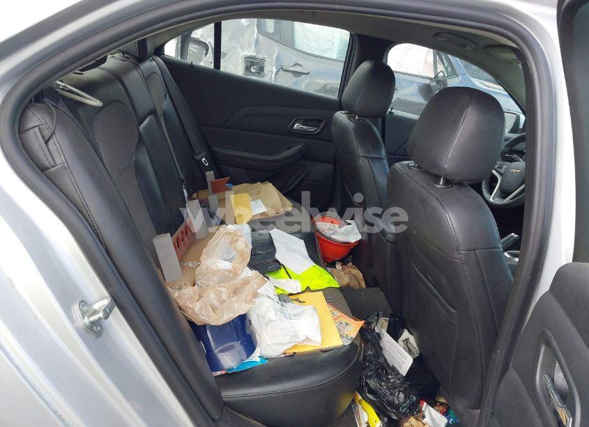 Photo 8 of 2014 Chevrolet Malibu 1LT (VIN 1G11C5SL0EF263411)
