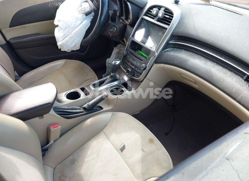 Photo 5 of 2014 Chevrolet Malibu 1LT (VIN 1G11C5SL0EF287918)