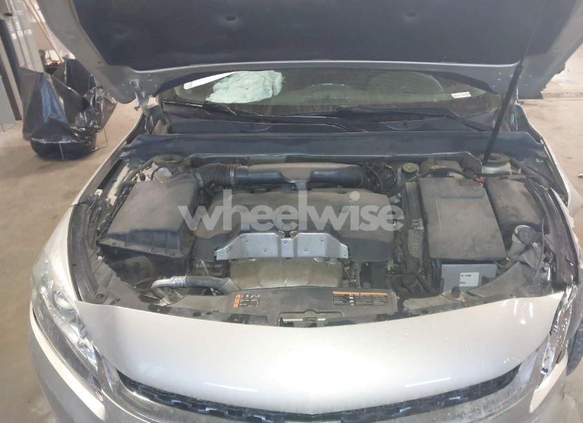 Photo 10 of 2014 Chevrolet Malibu 1LT (VIN 1G11C5SL0EF293234)