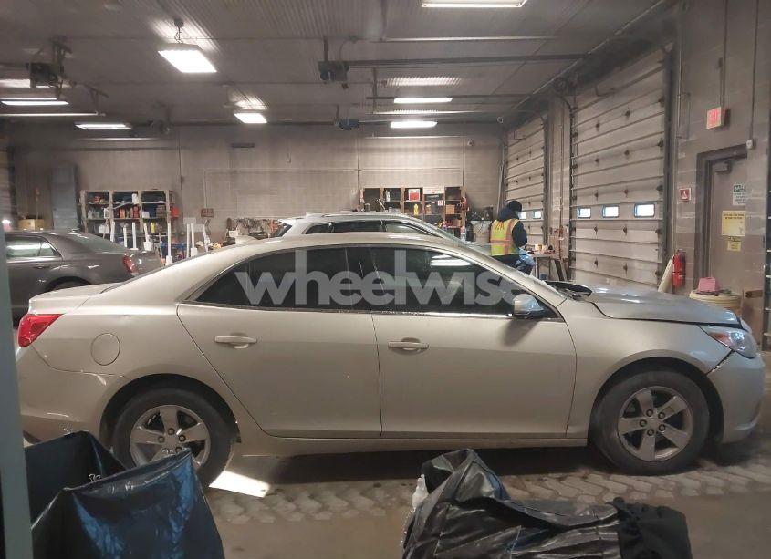 Photo 13 of 2014 Chevrolet Malibu 1LT (VIN 1G11C5SL0EF293234)