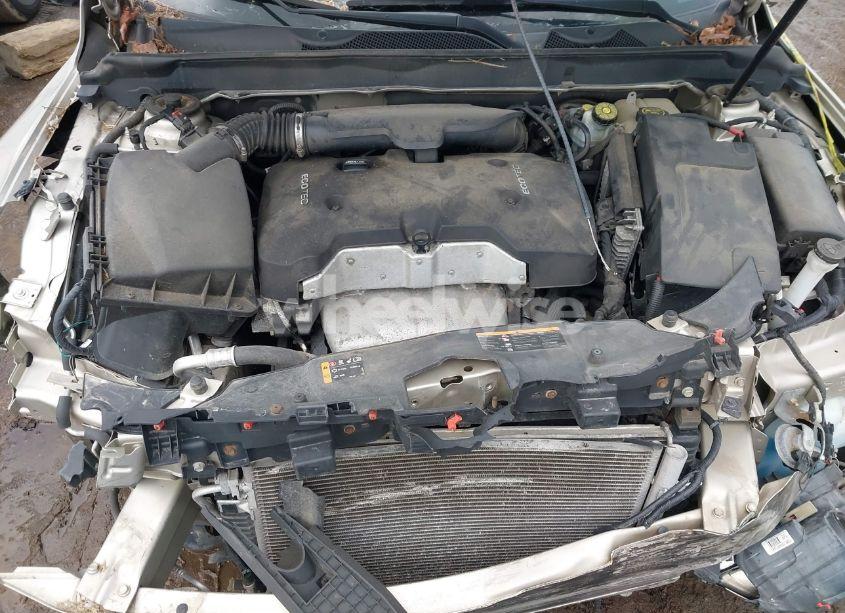 Photo 10 of 2015 Chevrolet Malibu 1LT (VIN 1G11C5SL0FF102235)