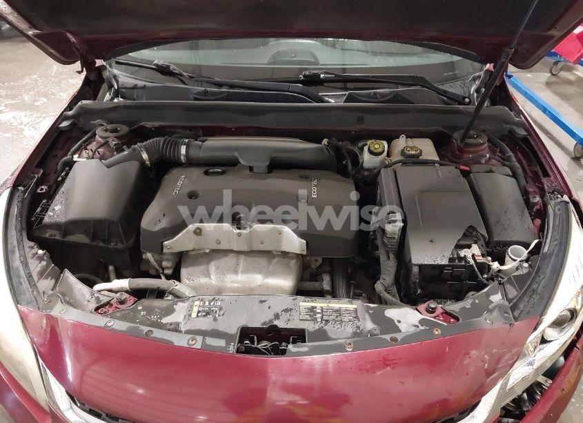 Photo 10 of 2015 Chevrolet Malibu 1LT (VIN 1G11C5SL0FF110111)