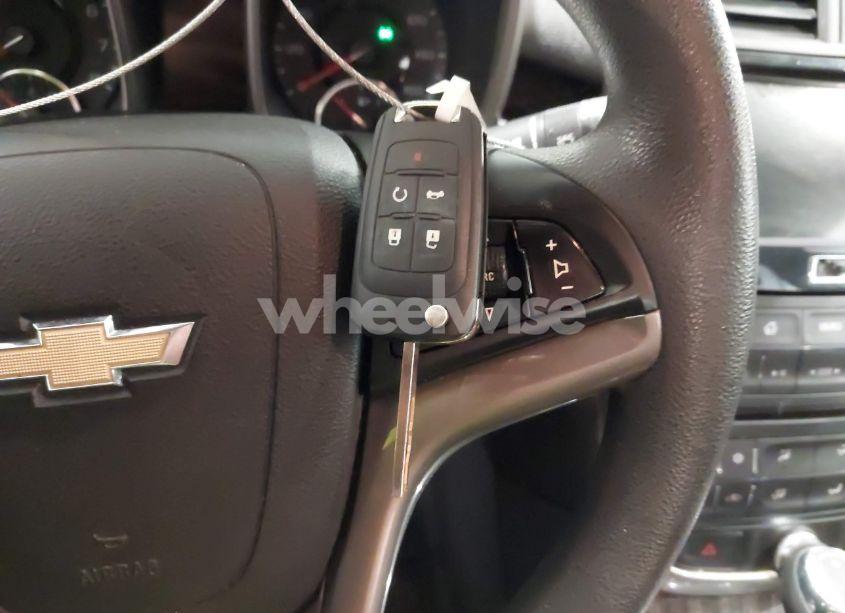 Photo 11 of 2015 Chevrolet Malibu 1LT (VIN 1G11C5SL0FF110111)