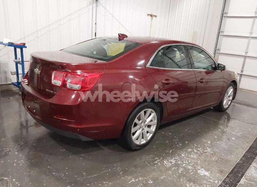 Photo 4 of 2015 Chevrolet Malibu 1LT (VIN 1G11C5SL0FF110111)