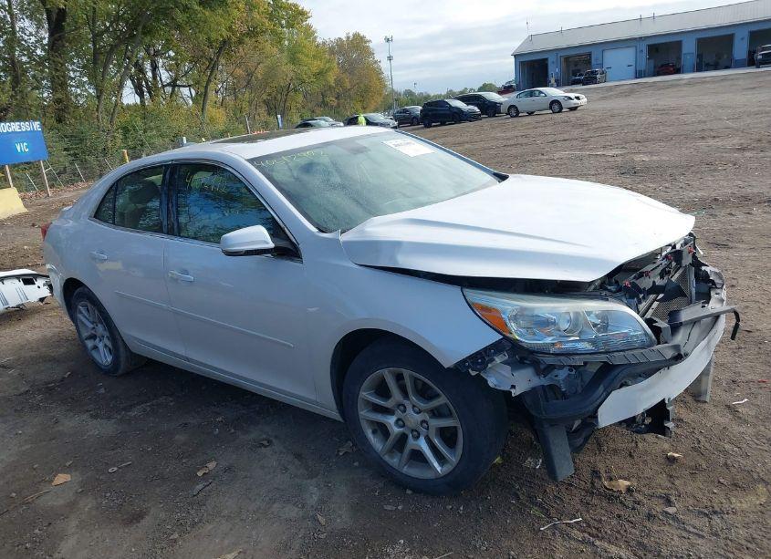 2015 Chevrolet Malibu 1LT (VIN 1G11C5SL0FF148177) main photo