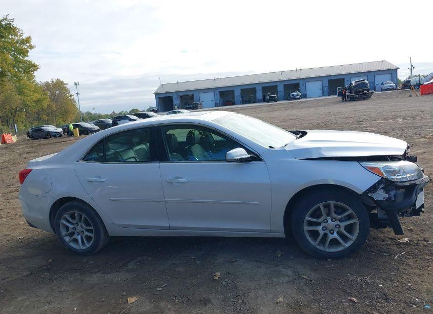Photo 14 of 2015 Chevrolet Malibu 1LT (VIN 1G11C5SL0FF148177)