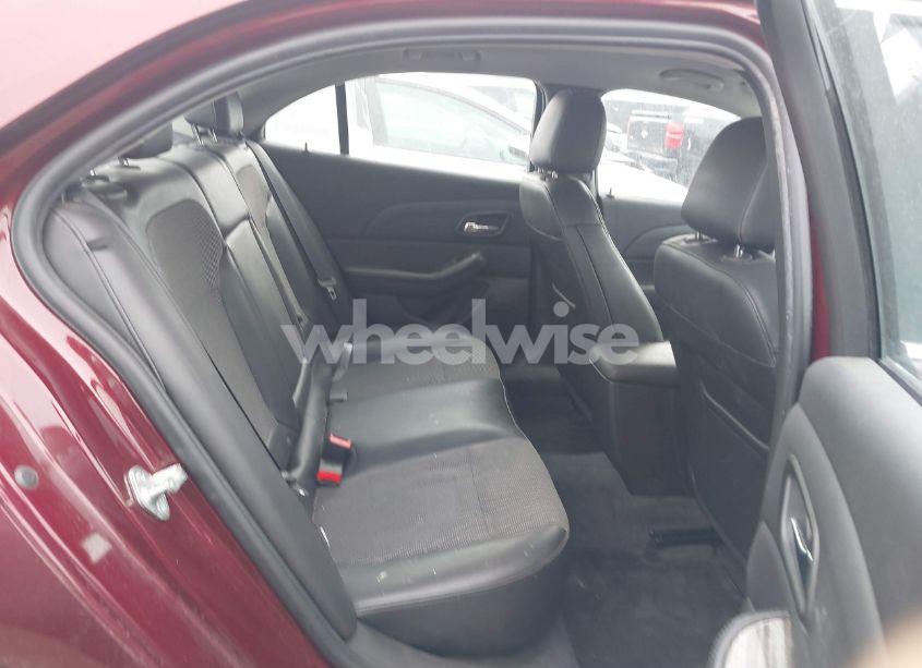 Photo 8 of 2015 Chevrolet Malibu 1LT (VIN 1G11C5SL0FF168977)