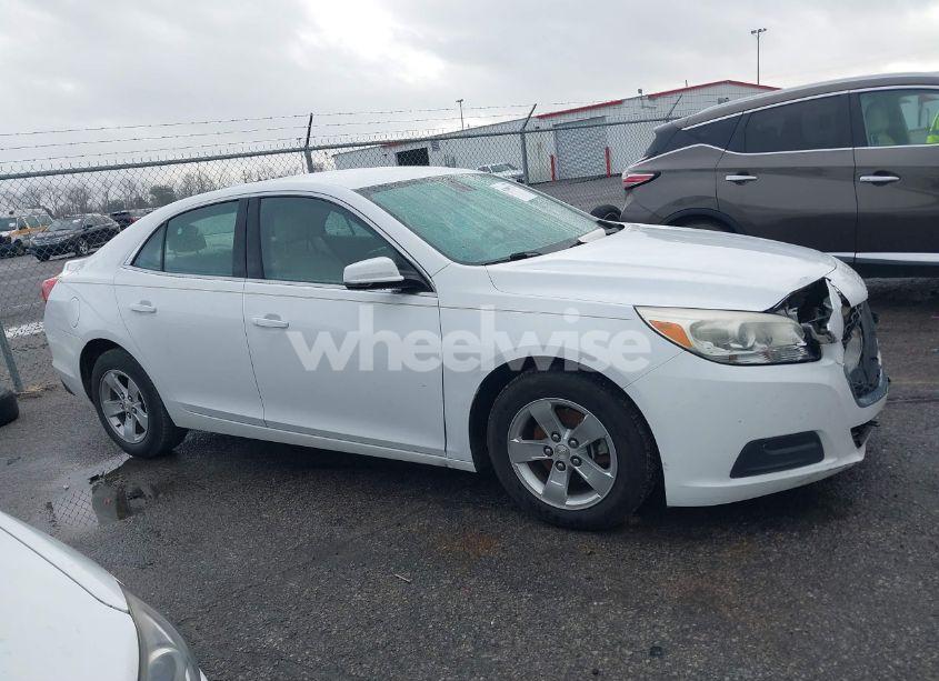 Photo 13 of 2015 Chevrolet Malibu 1LT (VIN 1G11C5SL0FF190400)