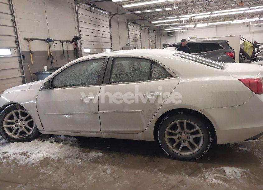 Photo 14 of 2015 Chevrolet Malibu 1LT (VIN 1G11C5SL0FF197492)