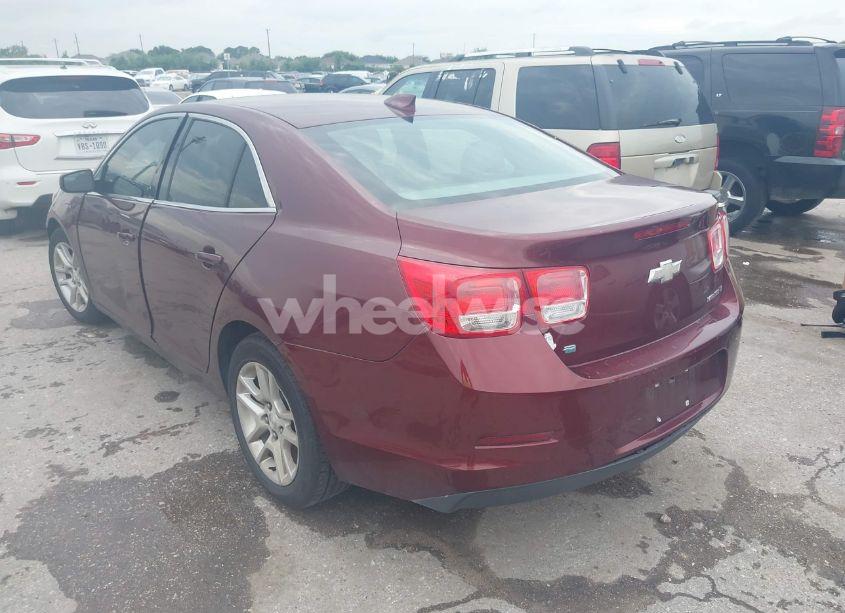 Photo 3 of 2015 Chevrolet Malibu 1LT (VIN 1G11C5SL0FF206899)