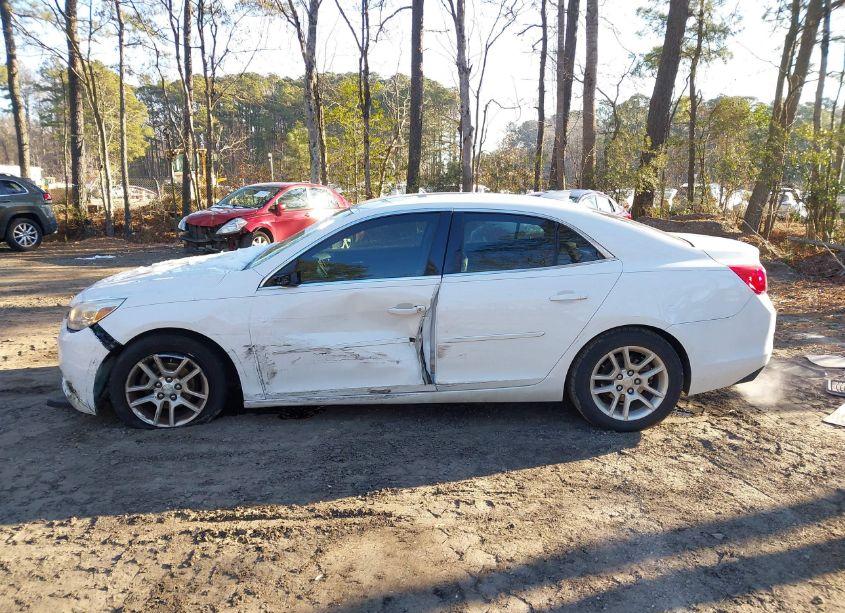 Photo 14 of 2015 Chevrolet Malibu 1LT (VIN 1G11C5SL0FF209558)