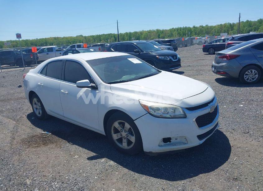 2015 Chevrolet Malibu 1LT (VIN 1G11C5SL0FF218924) main photo