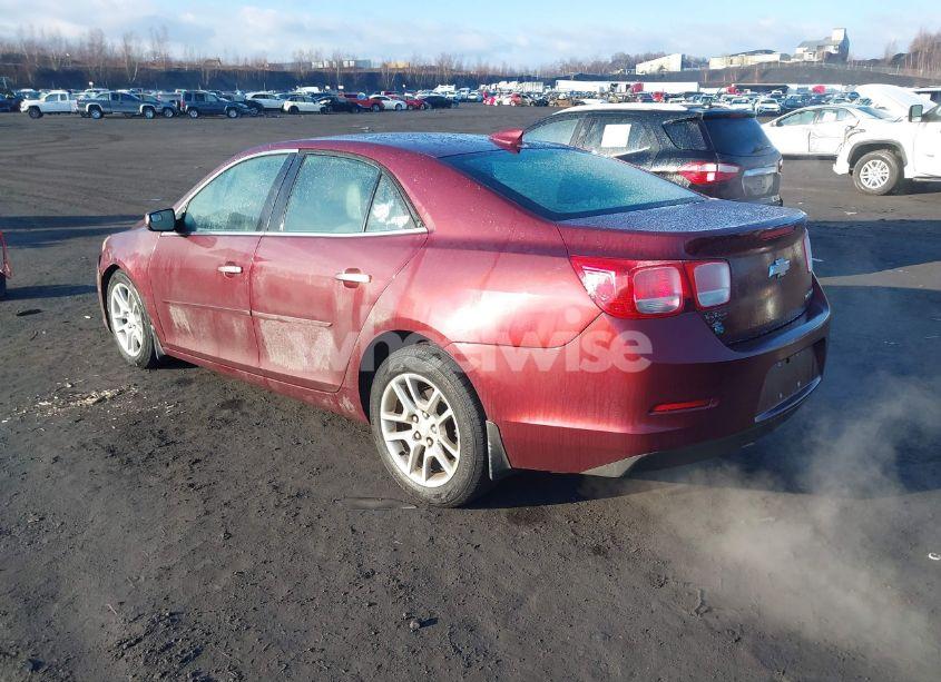 Photo 3 of 2015 Chevrolet Malibu 1LT (VIN 1G11C5SL0FF231270)