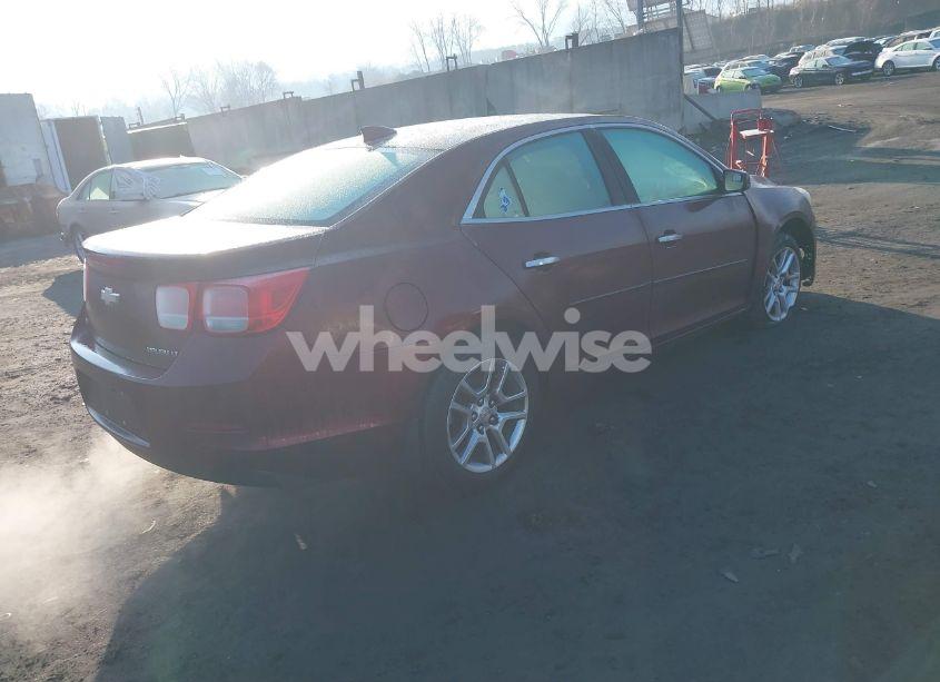 Photo 4 of 2015 Chevrolet Malibu 1LT (VIN 1G11C5SL0FF231270)