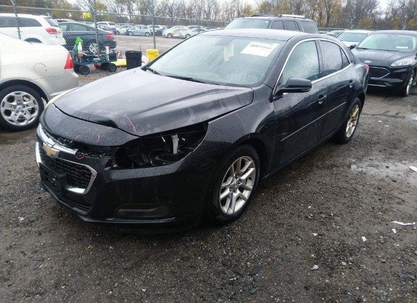 Photo 2 of 2015 Chevrolet Malibu 1LT (VIN 1G11C5SL0FF234346)